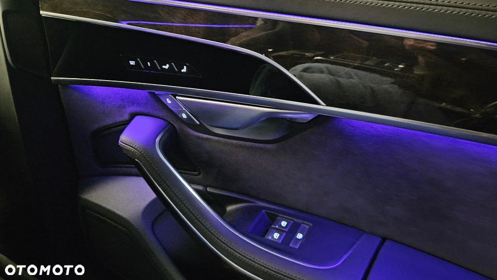 Audi A8 50 TDI mHEV Quattro Tiptr - 36