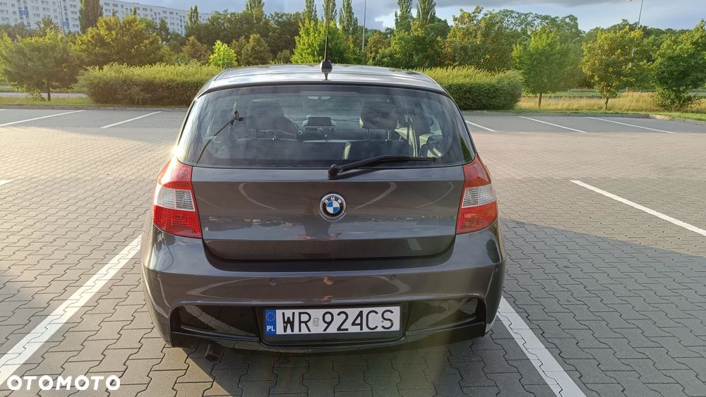 BMW Seria 1 - 17
