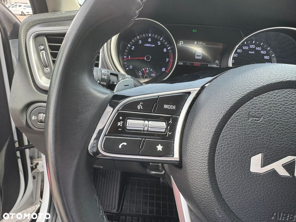 Kia XCeed 1.5 T-GDI M DCT - 15