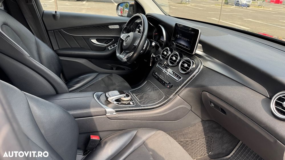 Mercedes-Benz GLC 220 d 4MATIC - 9