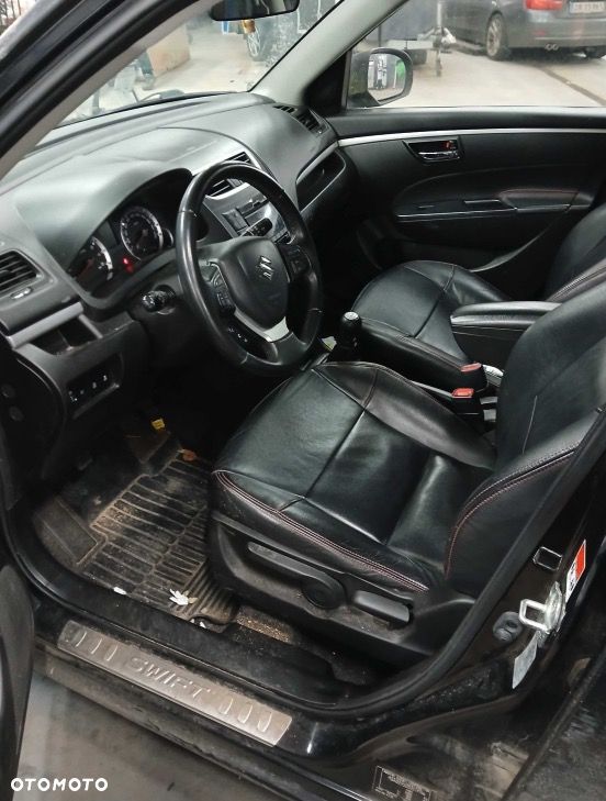 Suzuki Swift - 3