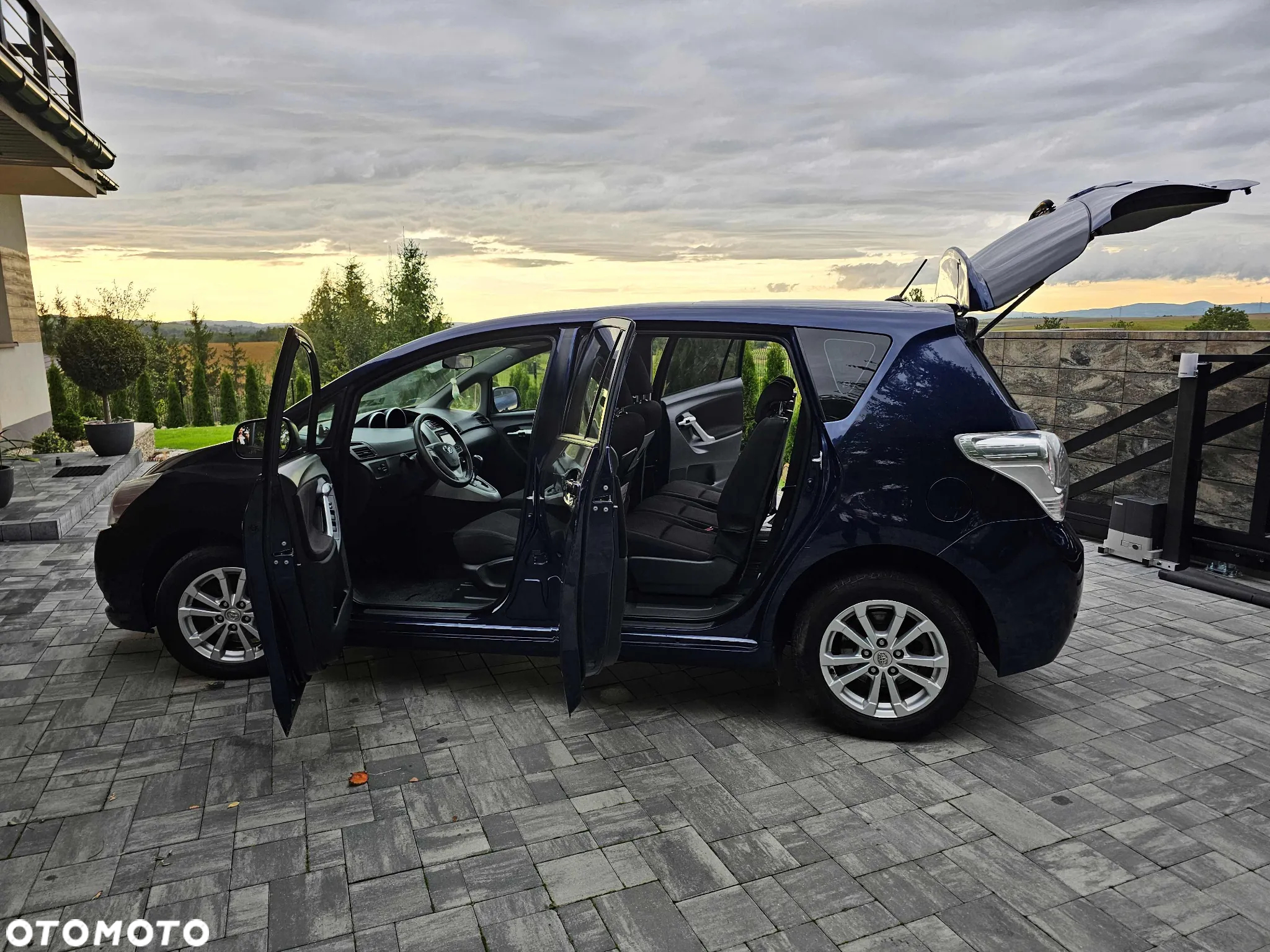 Toyota Verso 1.8 Sol plus NAVI 7os MS - 7