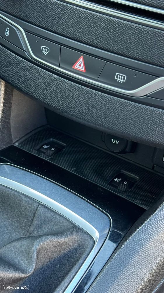 Peugeot 308 SW - 10