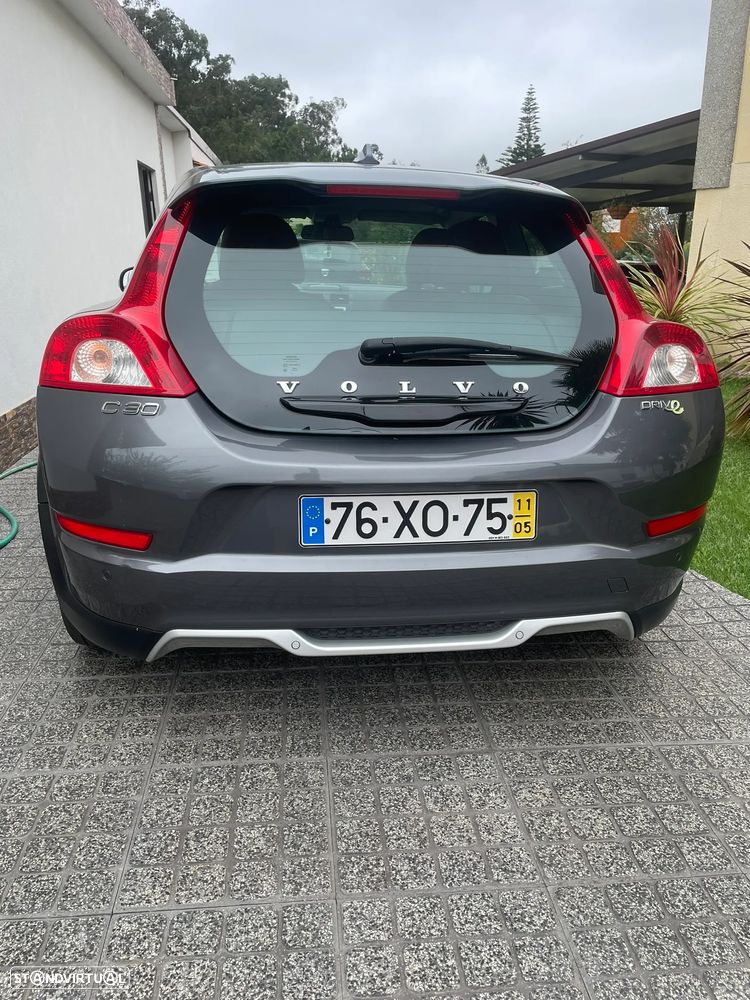 Volvo C30 1.6 D Drive 99g Summum Start/Stop - 5
