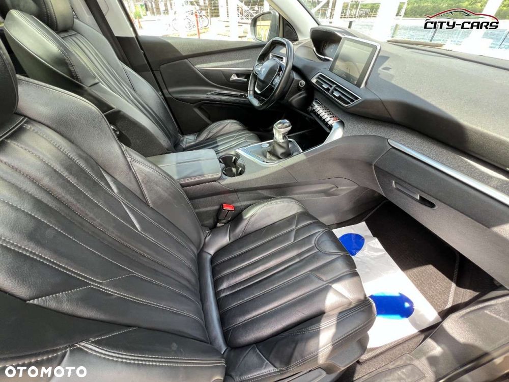 Peugeot 5008 - 27