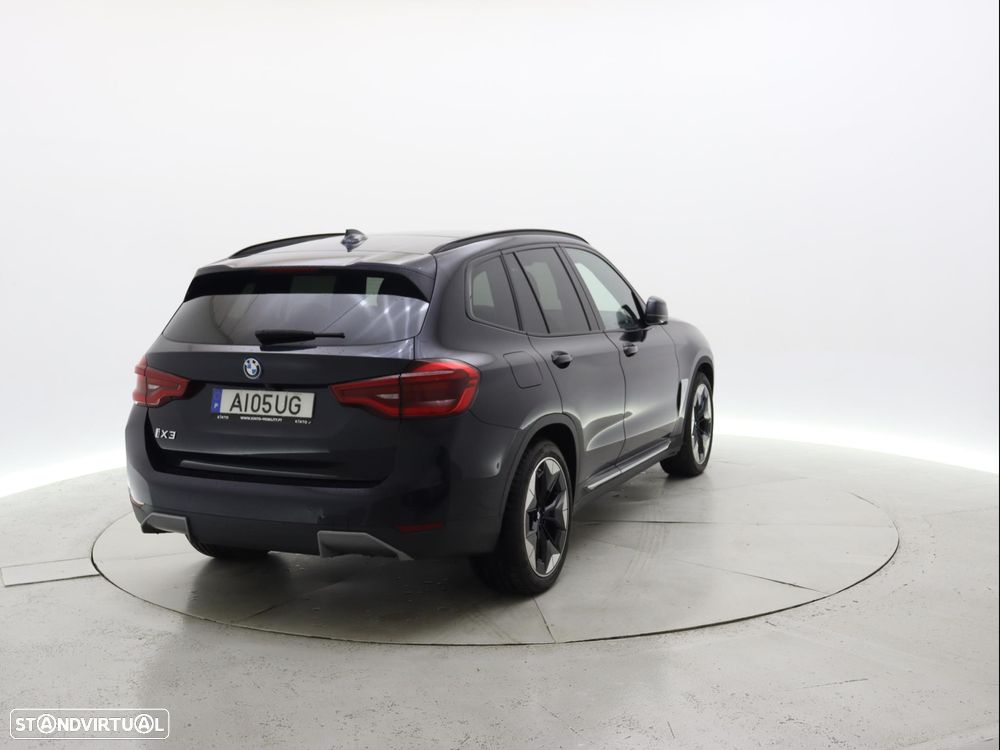 BMW iX3 Impressive - 6