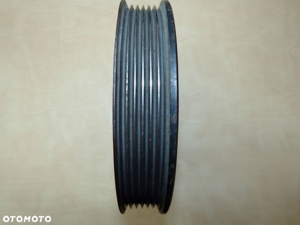 VW t4 2.5TDI 96- KOŁO POMPY WSPOMAGANIA KIEROWNICY ORYGINAŁ - 2