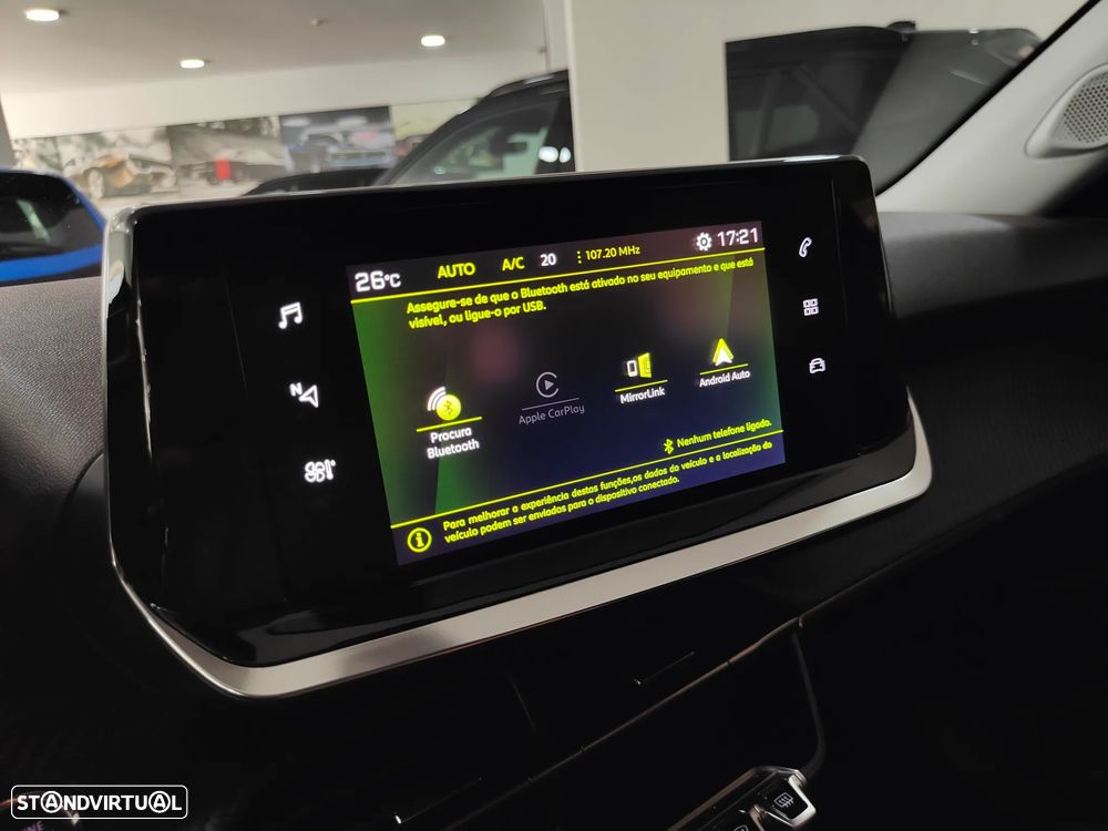 Peugeot 2008 1.2 PureTech Allure - 57