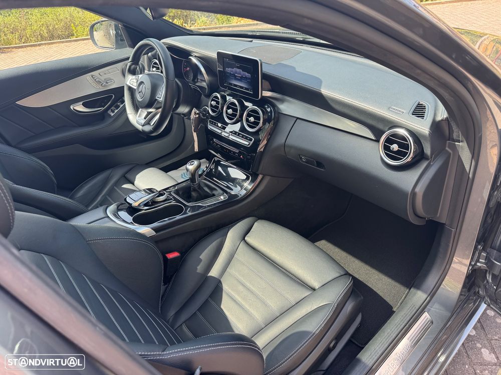 Mercedes-Benz C 220 d AMG Line - 42