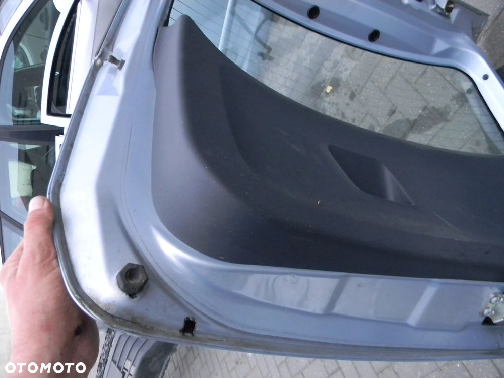 klapa bagażnika tył szyba zderzak MITSUBISHI COLT VI CZ5 5D T42 - 16