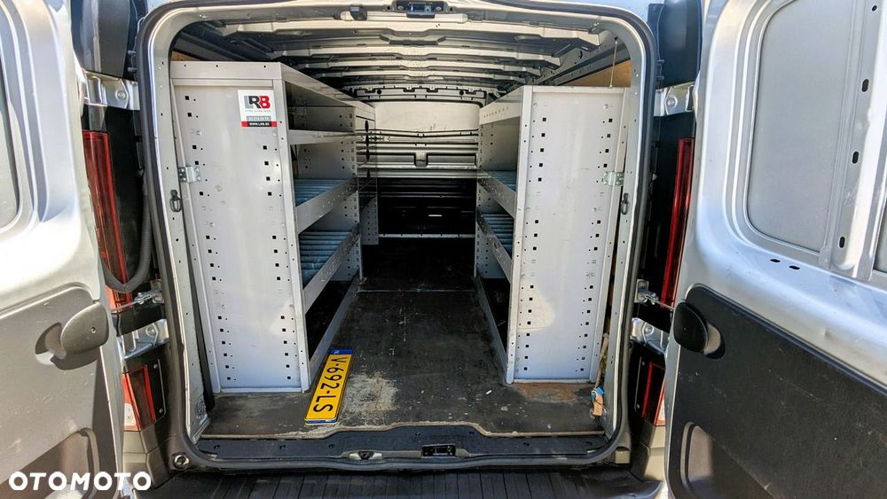Opel Vivaro - 29