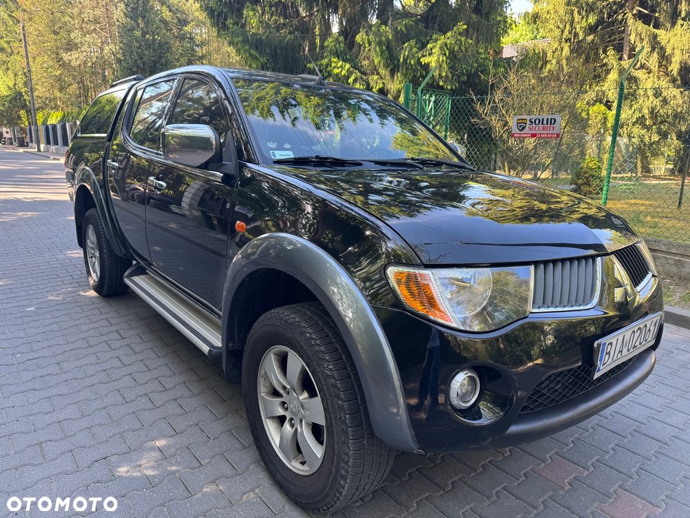 Mitsubishi L200 2.5 DID Intense + - 3