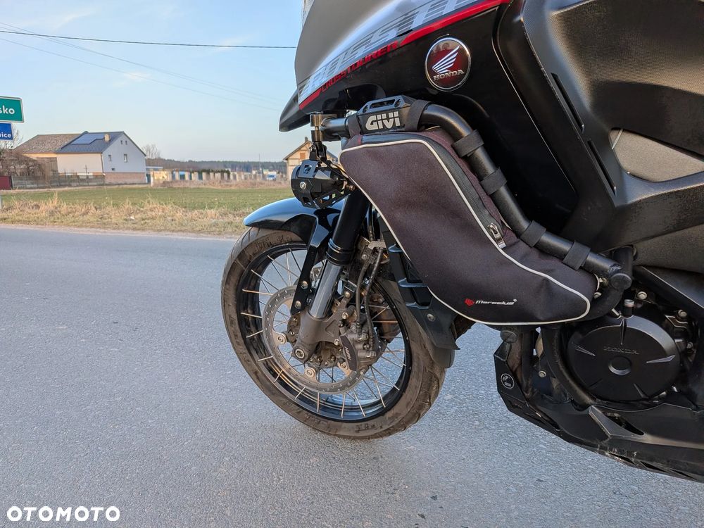 Honda VFR - 6