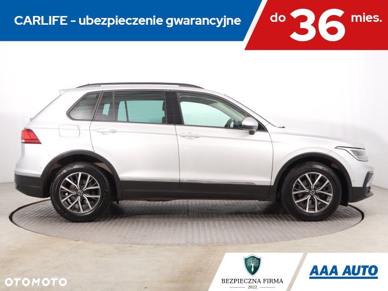 Volkswagen Tiguan - 8