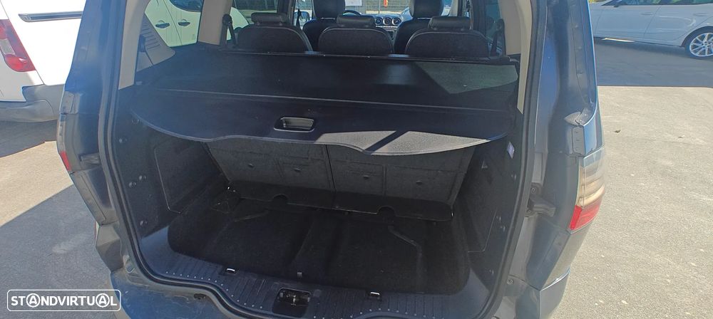 Ford S-Max 2.0 TDCi Titanium 7L - 5