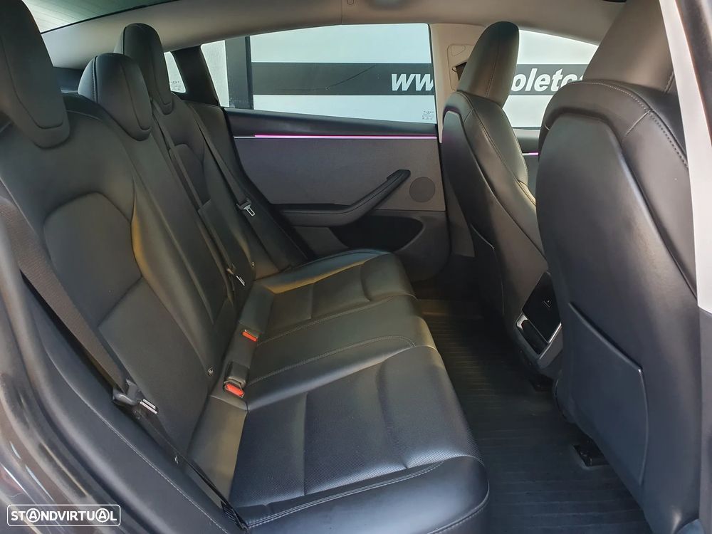 Tesla Model 3 Standard Range Plus RWD - 5