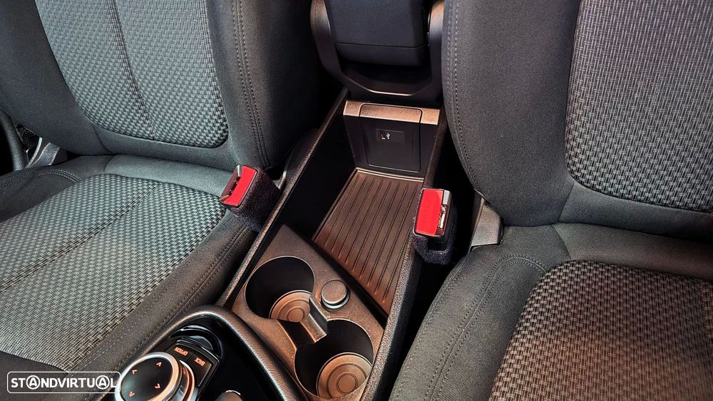 BMW 216 Active Tourer d Advantage Auto - 50