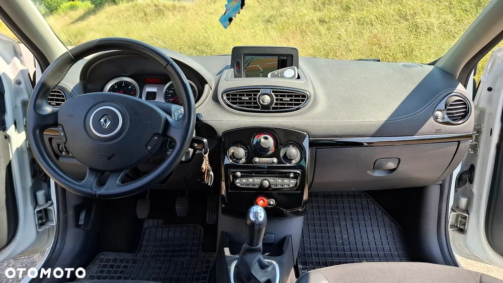 Renault Clio 1.5 dCi Expression - 9