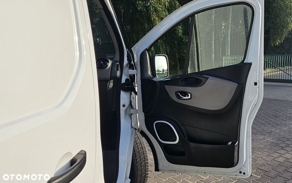 Renault Trafic III - 27
