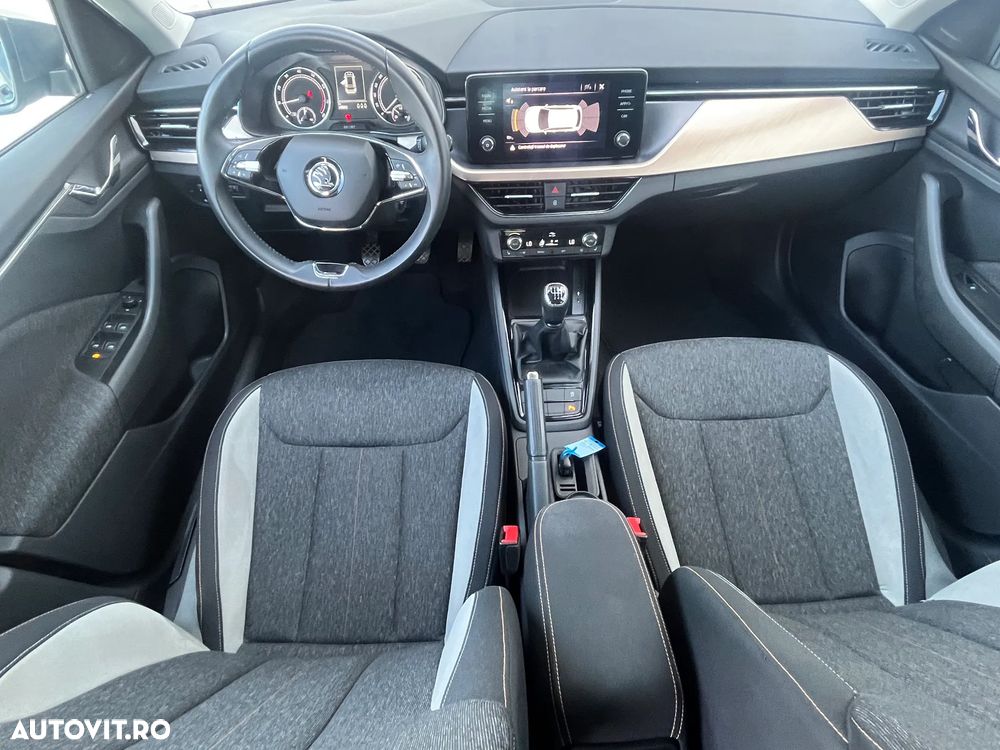 Skoda Kamiq 1.0 TSI Style - 11