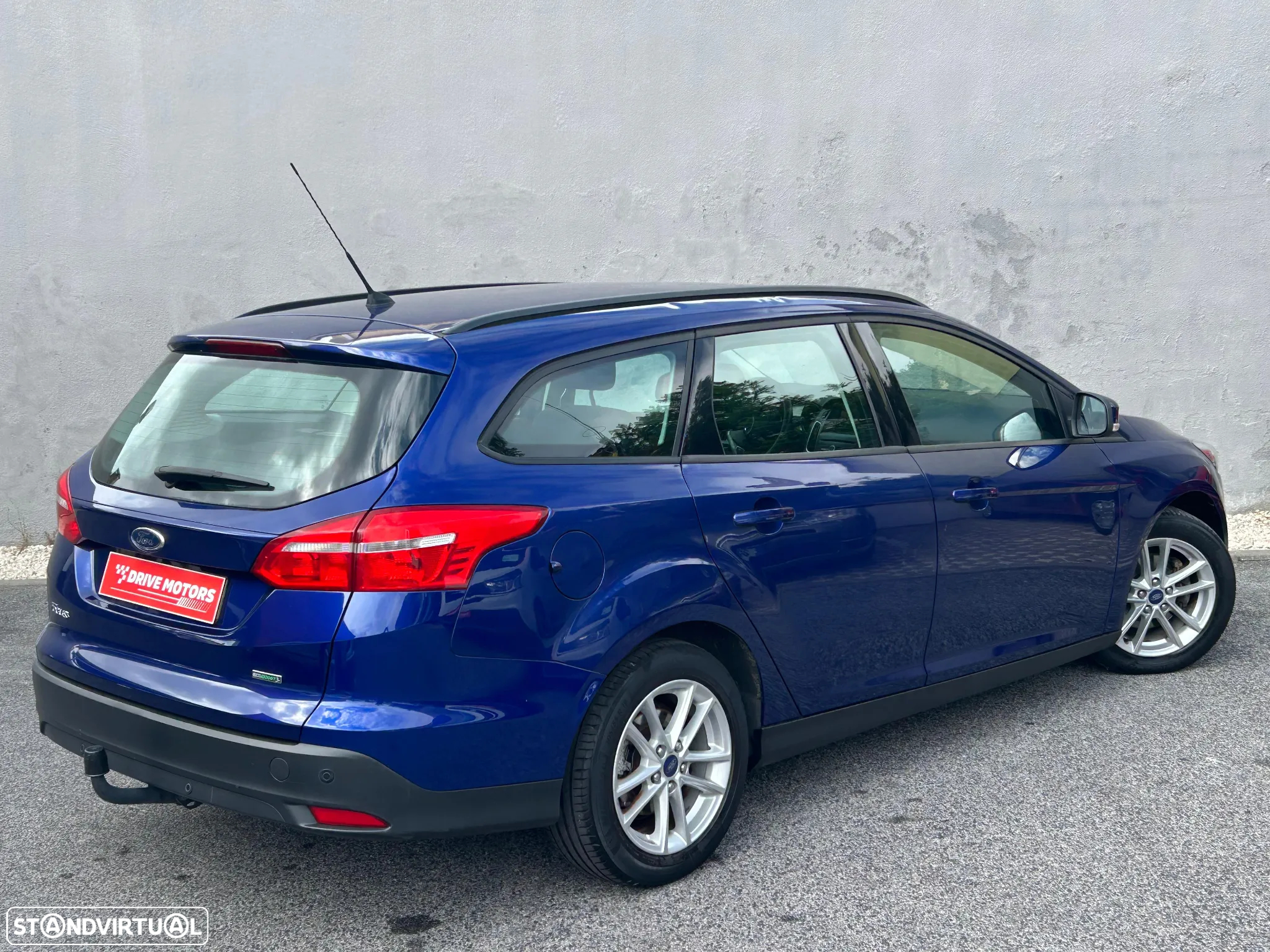 Ford Focus SW 1.0 EcoBoost S&S TREND - 13