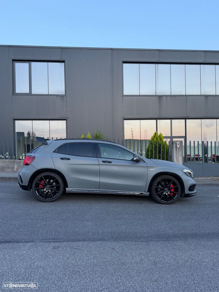 Mercedes-Benz GLA 45 AMG 4Matic 7G-DCT - 2