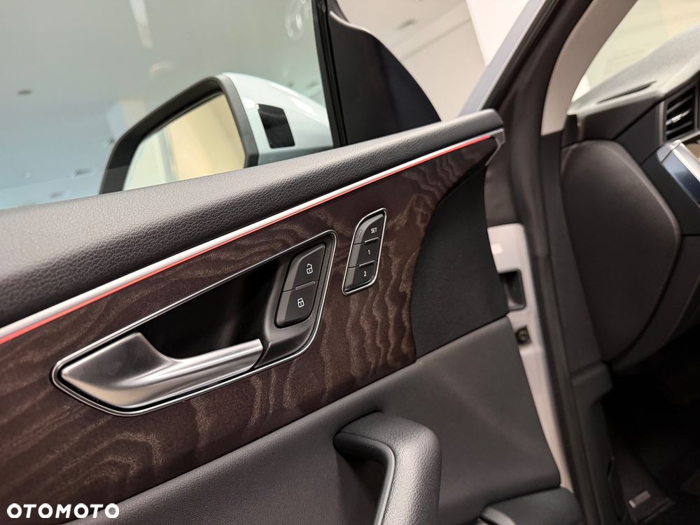 Audi Q8 55 TFSI quattro tiptronic - 20