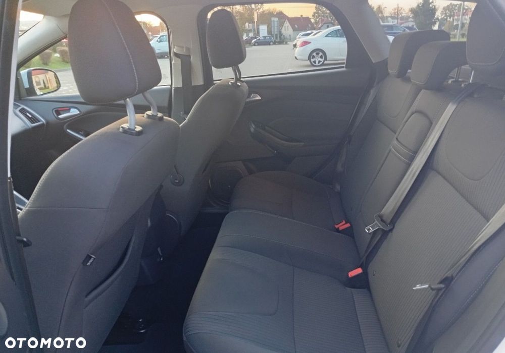 Ford Focus - 17