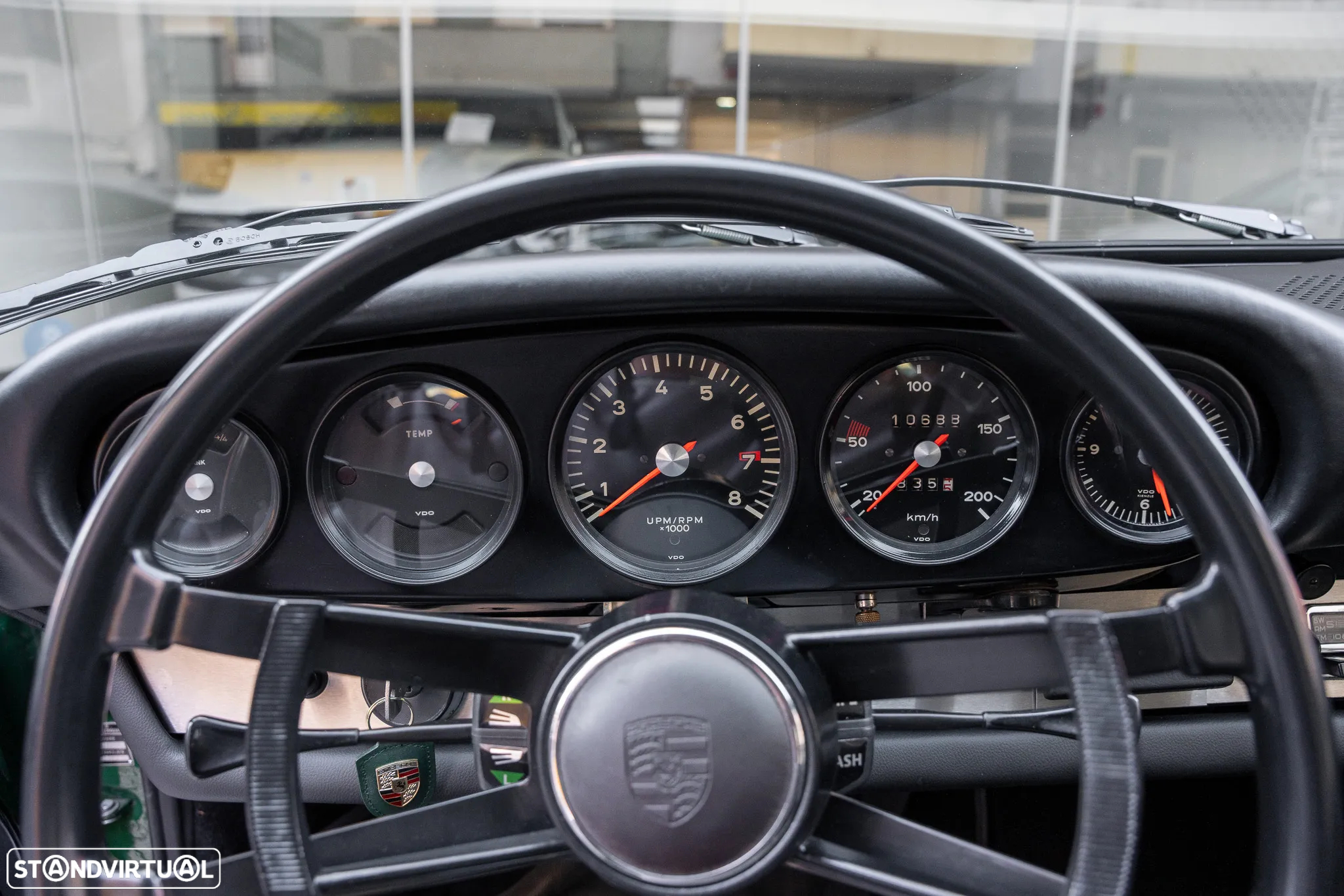 Porsche 911 Série F 2.0 T SWB - 18