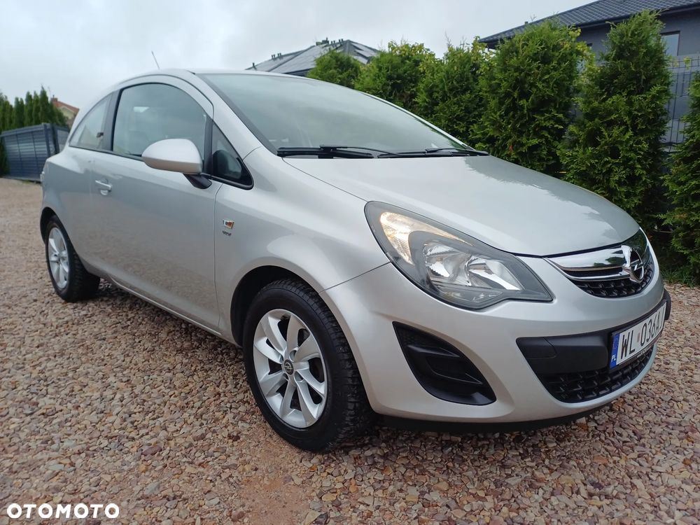 Opel Corsa - 1