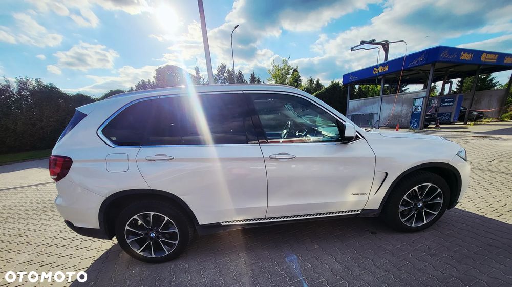 BMW X5 xDrive35i Edition Exclusive - 4