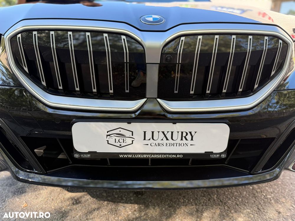 BMW Seria 5 520i AT MHEV - 9