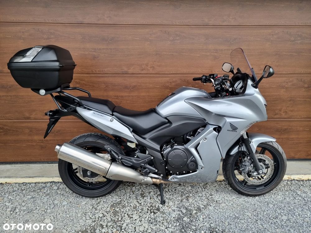 Honda CBF - 11