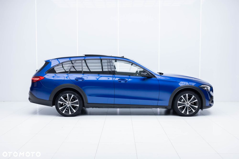 Mercedes-Benz Klasa C 220 d 4Matic All-Terrain 9G-TRONIC Avantgarde - 4