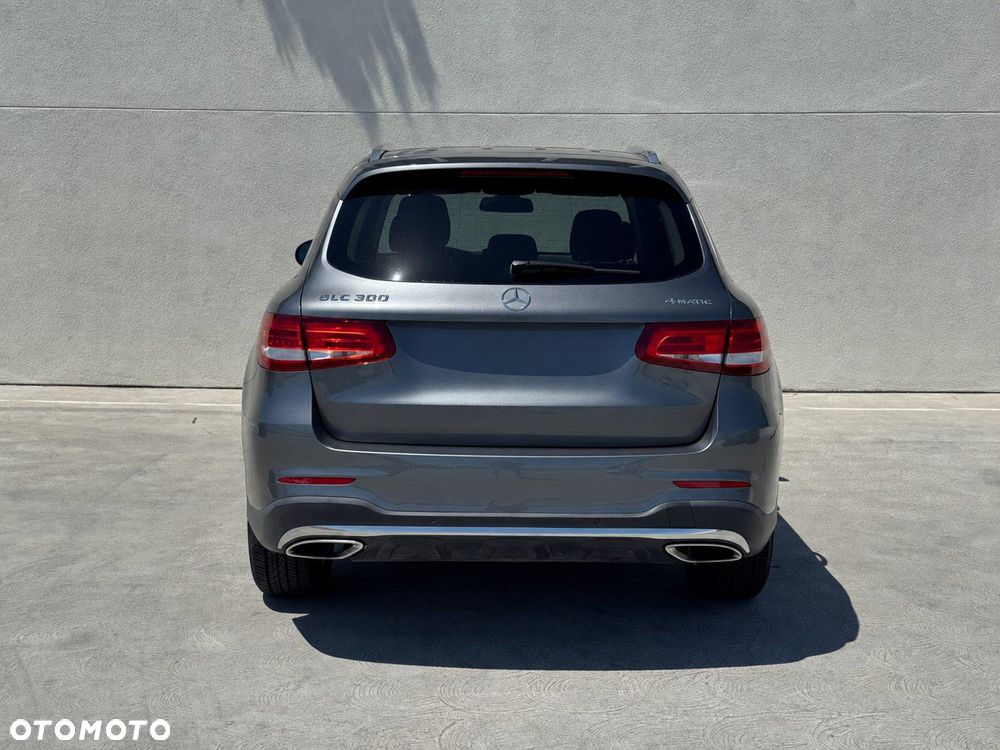 Mercedes-Benz GLC 300 4Matic 9G-TRONIC - 7