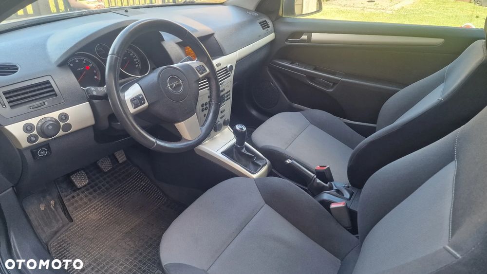 Opel Astra 1.6 Innovation - 9
