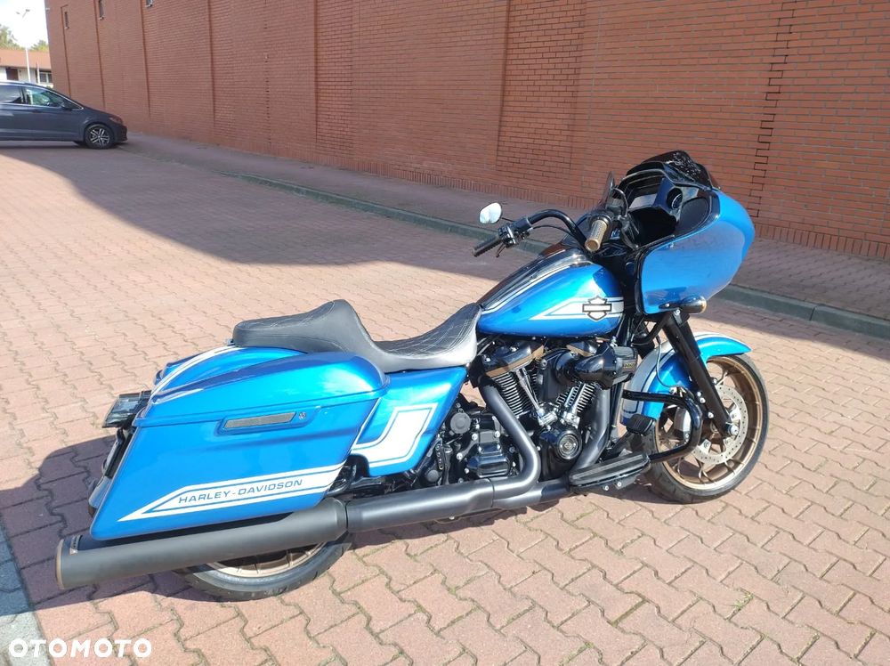Harley-Davidson Touring Road Glide - 15