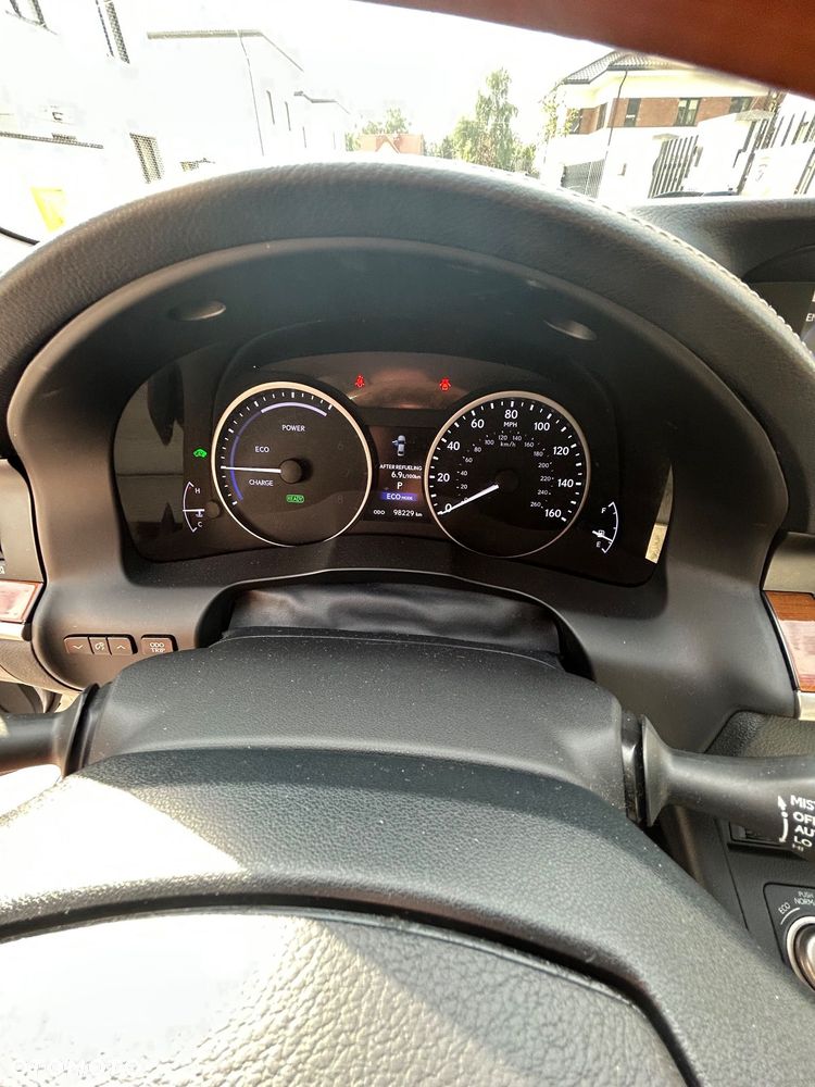 Lexus ES - 26