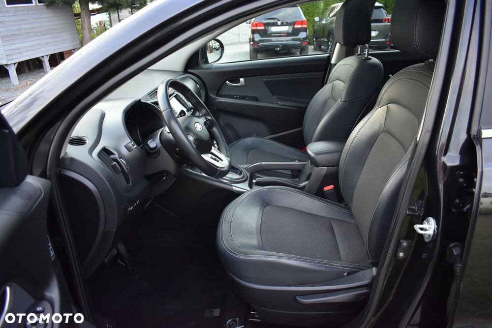 Kia Sportage 2.0 CRDI 4WD Automatik Vision - 21
