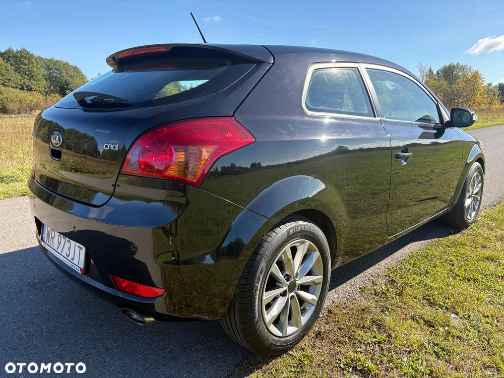 Kia Ceed 1.6 Crdi Comfort + - 6