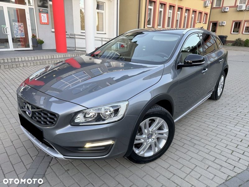 Volvo V60 Cross Country D3 Momentum