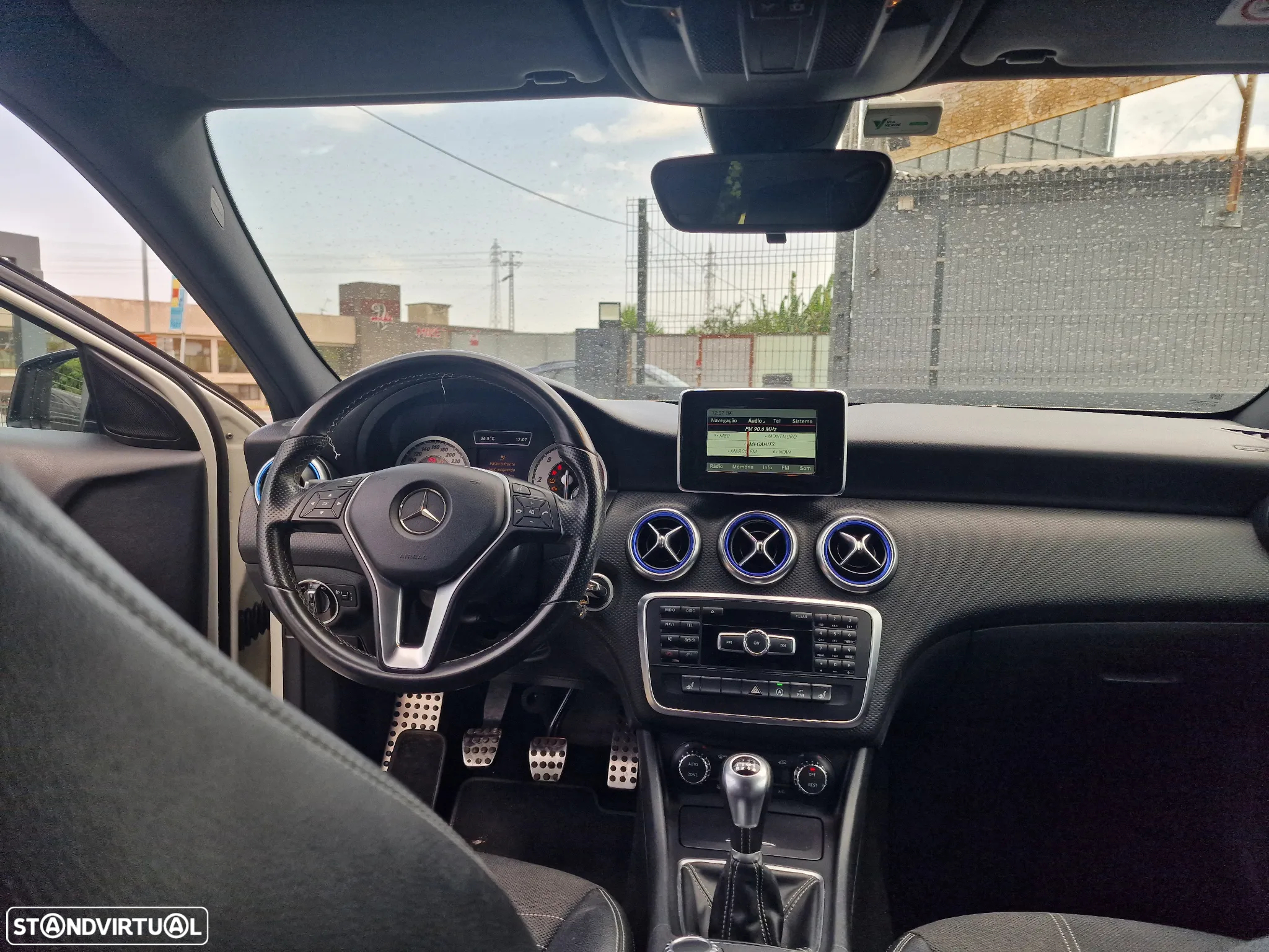 Mercedes-Benz A 180 CDI (BlueEFFICIENCY) Urban - 7
