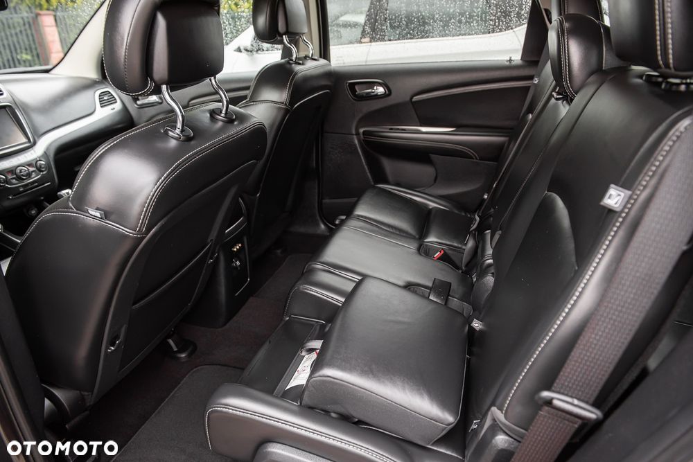 Fiat Freemont 2.0 Multijet 16V DPF Automatik Allrad Black Code - 27