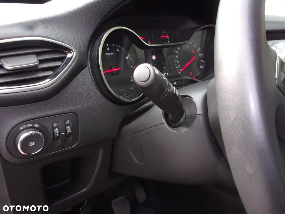 Opel Crossland X - 26