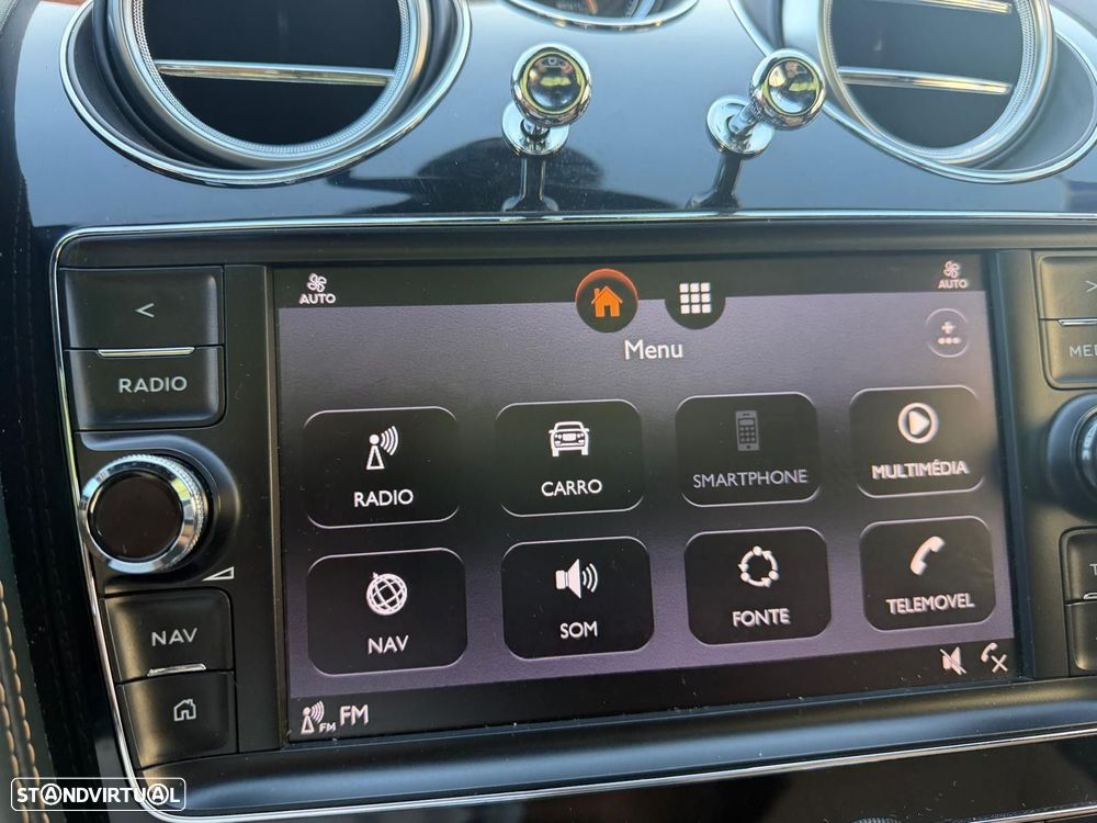 Bentley Bentayga V8 - 30