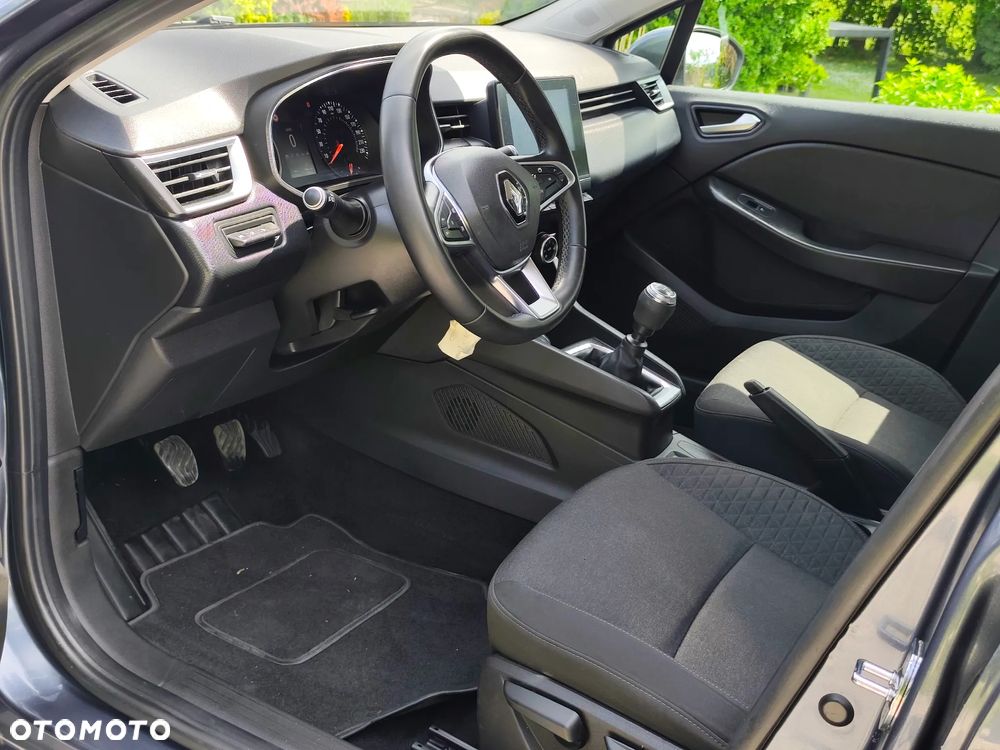 Renault Clio BLUE dCi 85 BUSINESS EDITION - 19
