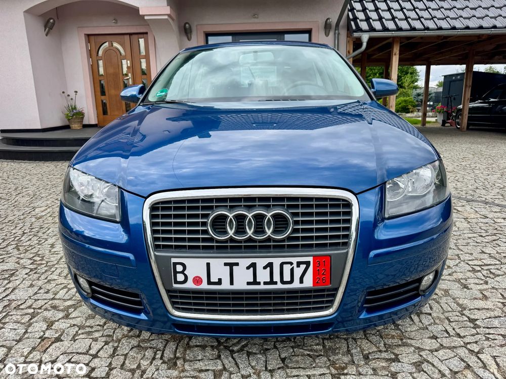 Audi A3 3-drzwiowe 1.6 Ambition - 2