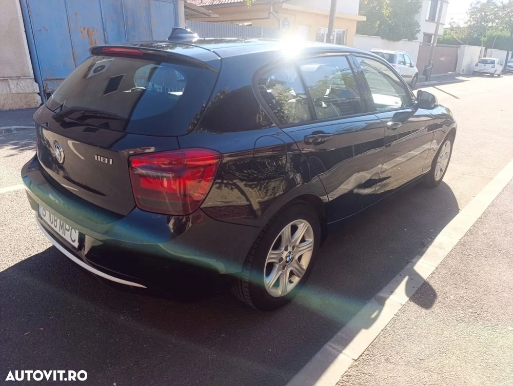 BMW Seria 1 118i - 14