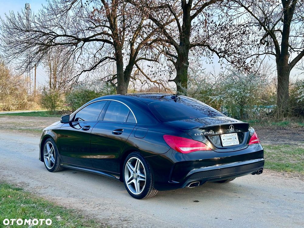 Mercedes-Benz CLA 250 7G-DCT AMG Line - 5