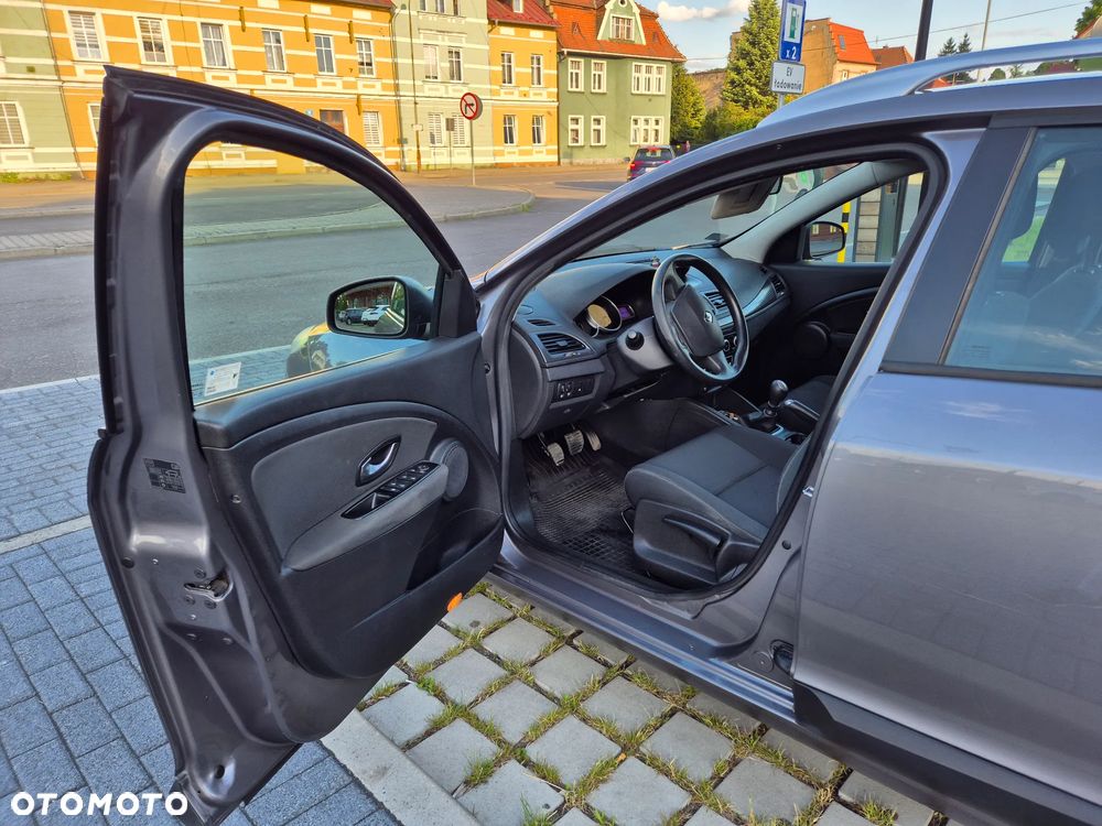 Renault Megane 1.6 16V Expression - 12